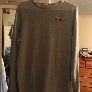 Men’s large gray hollister shirt sleeve